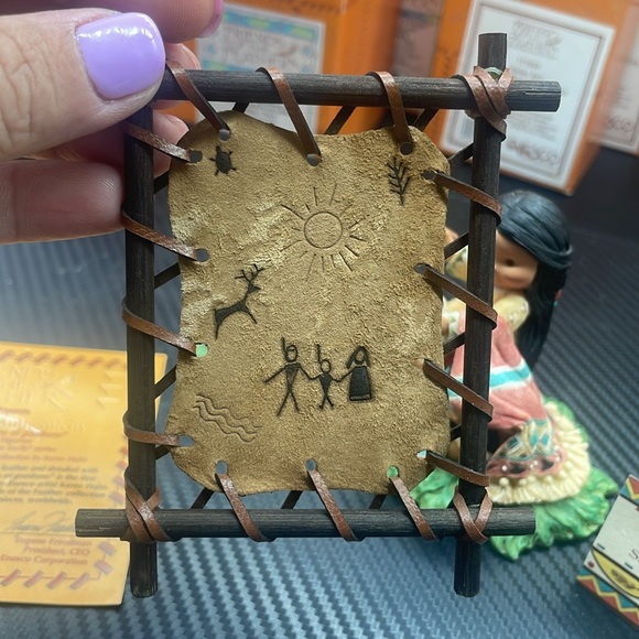 Vtg ENESCO friends of the feather “ She shows signs of goodness￼” from 1995 EUC - Picture 7 of 11